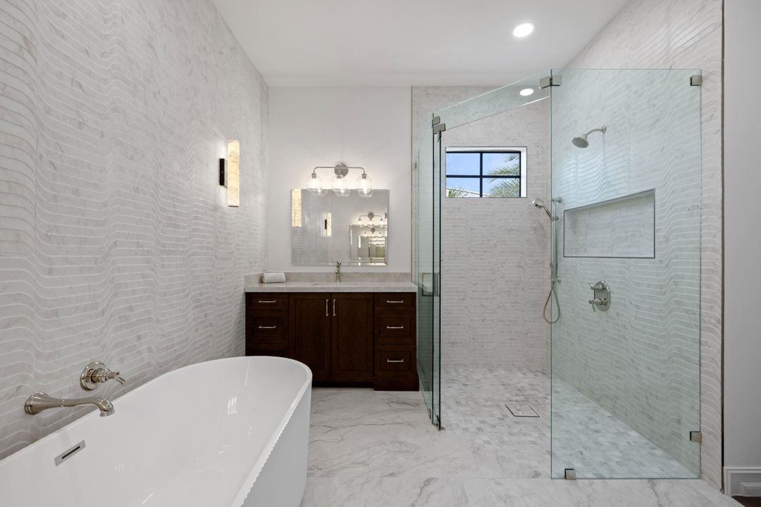 For Sale: $2,995,000 (4 beds, 3 baths, 3496 Square Feet)