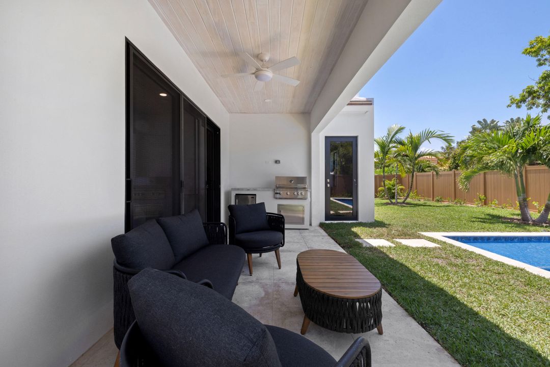 For Sale: $2,995,000 (4 beds, 3 baths, 3496 Square Feet)