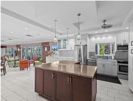 В аренду: $3,000 (2 спален, 2 ванн, 1201 Квадратных фут)