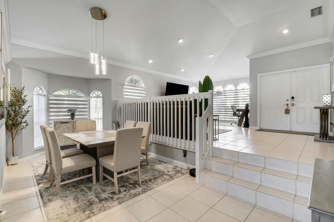 En Venta: $769,000 (4 camas, 3 baños, 2605 Pies cuadrados)