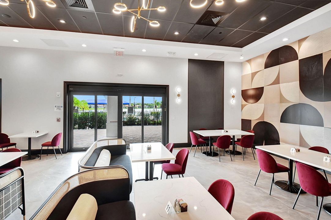 For Sale: $389,000 (3 beds, 2 baths, 1497 Square Feet)