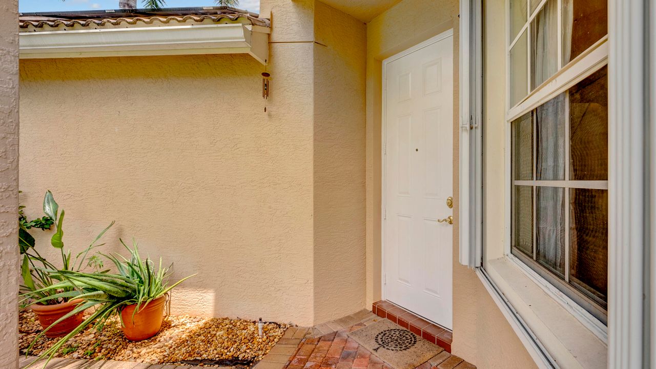 En Renta: $3,500 (3 camas, 2 baños, 1843 Pies cuadrados)