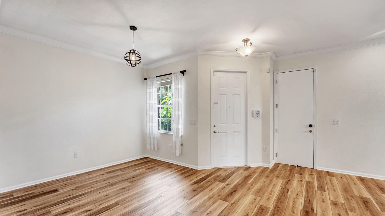 En Renta: $3,500 (3 camas, 2 baños, 1843 Pies cuadrados)