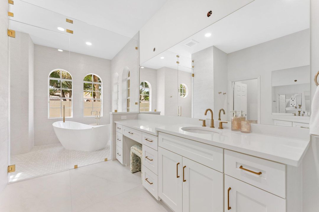 На продажу: $2,250,000 (6 спален, 4 ванн, 4033 Квадратных фут)