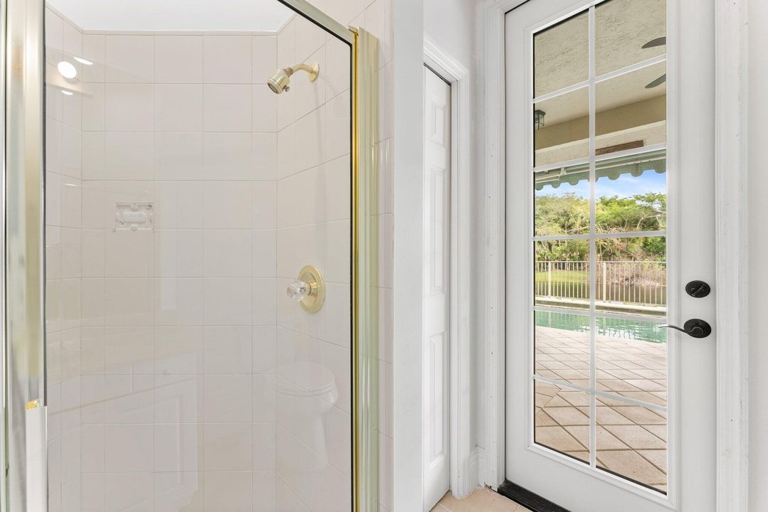 На продажу: $2,250,000 (6 спален, 4 ванн, 4033 Квадратных фут)