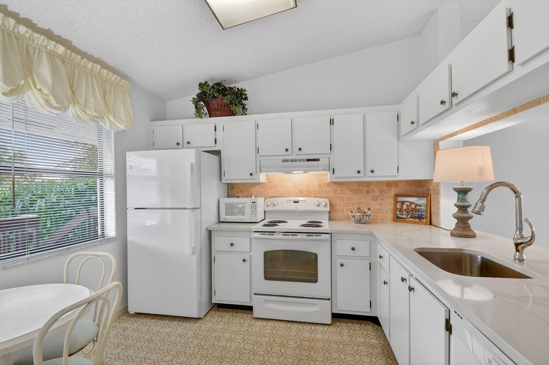 En Venta: $169,900 (2 camas, 2 baños, 954 Pies cuadrados)