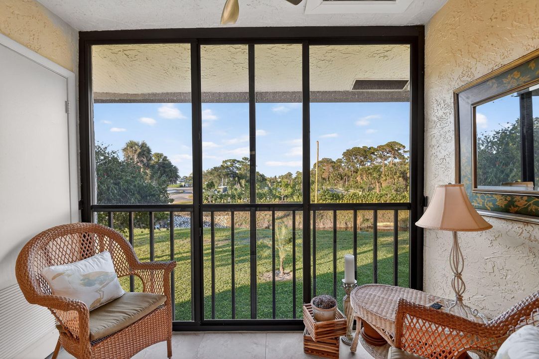 En Venta: $169,900 (2 camas, 2 baños, 954 Pies cuadrados)