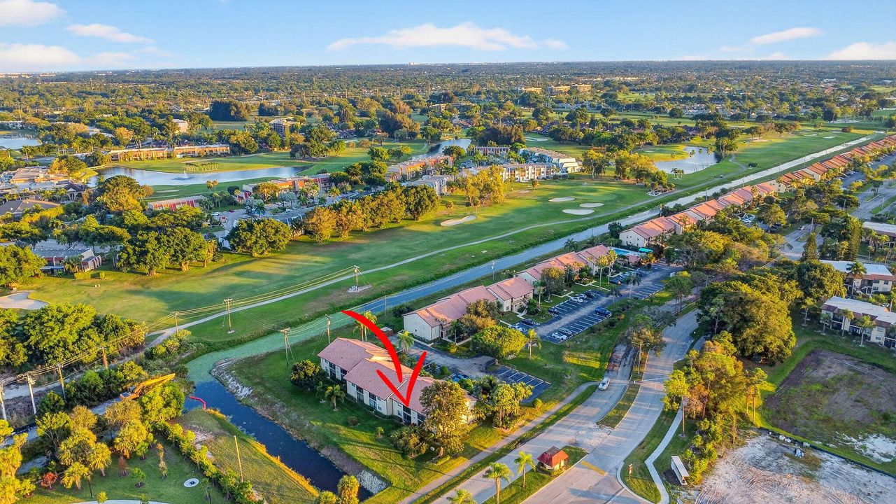 En Venta: $169,900 (2 camas, 2 baños, 954 Pies cuadrados)