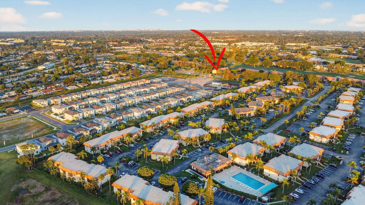 En Venta: $169,900 (2 camas, 2 baños, 954 Pies cuadrados)