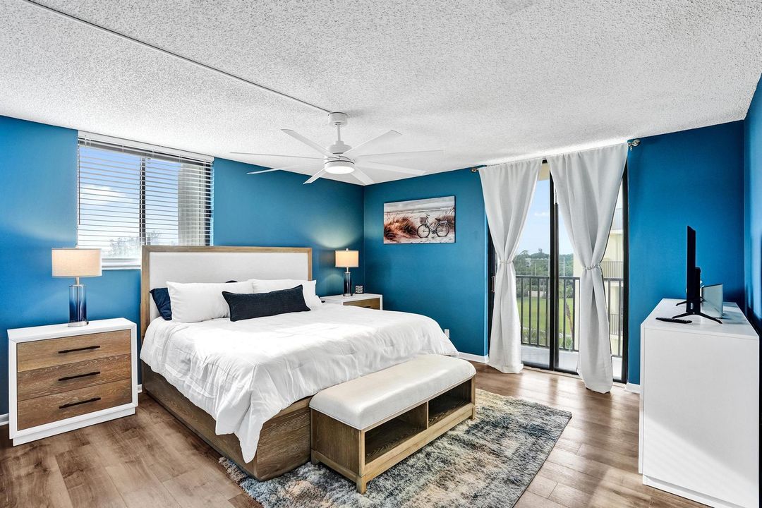 For Rent: $5,500 (2 beds, 2 baths, 1270 Square Feet)