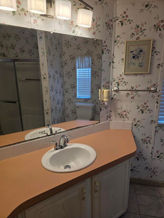 En Venta: $195,000 (2 camas, 2 baños, 1248 Pies cuadrados)