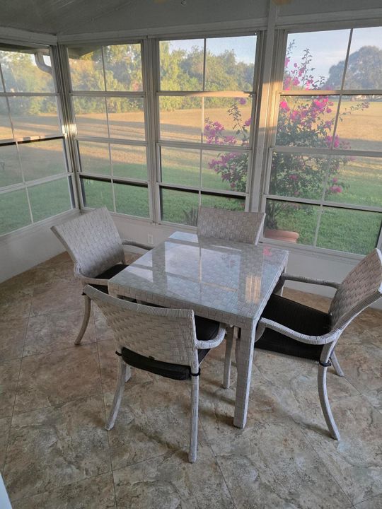 En Venta: $195,000 (2 camas, 2 baños, 1248 Pies cuadrados)