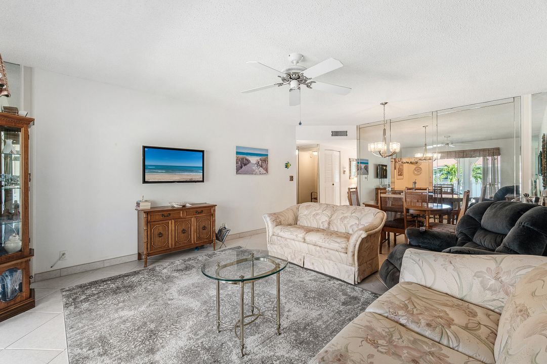 En Renta: $2,200 (2 camas, 2 baños, 1080 Pies cuadrados)