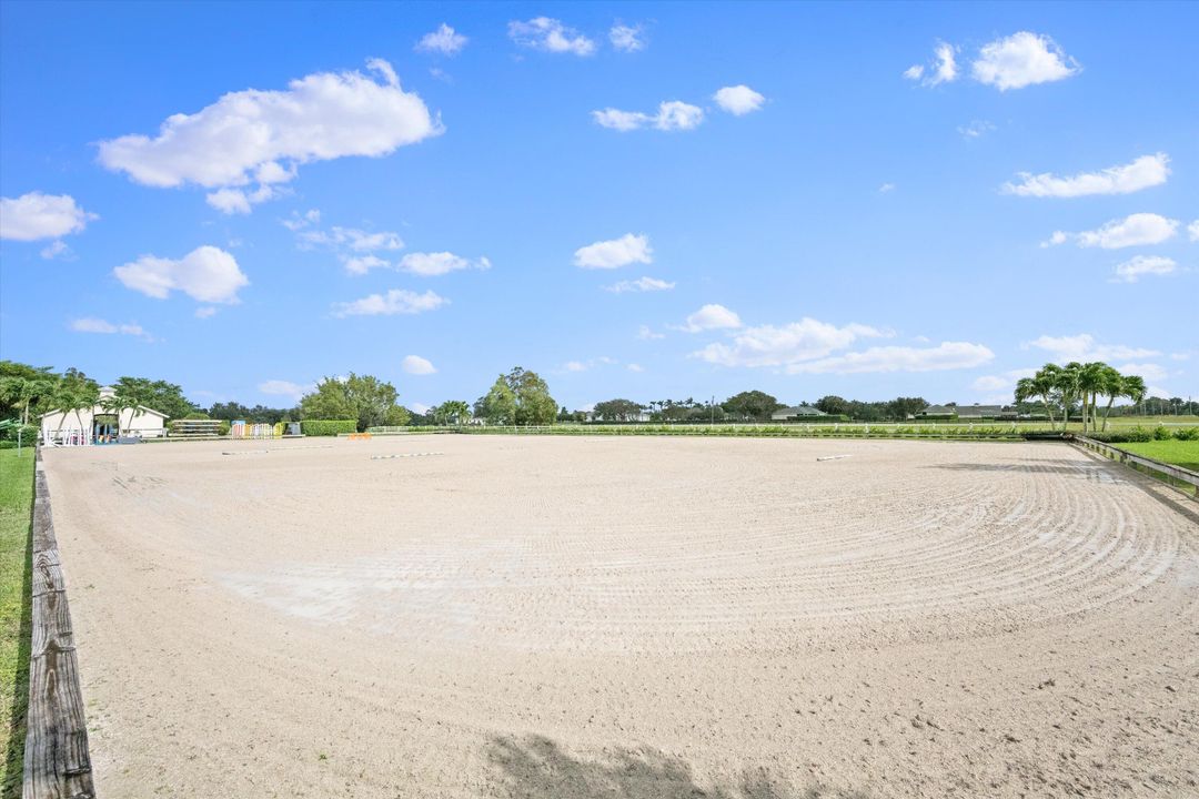 待售: $4,875,000 (3 贝兹, 2 浴室, 2339 平方英尺)