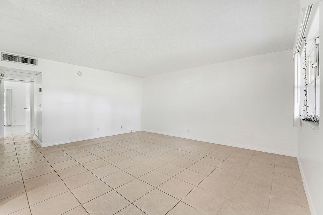 En Venta: $89,000 (2 camas, 2 baños, 880 Pies cuadrados)