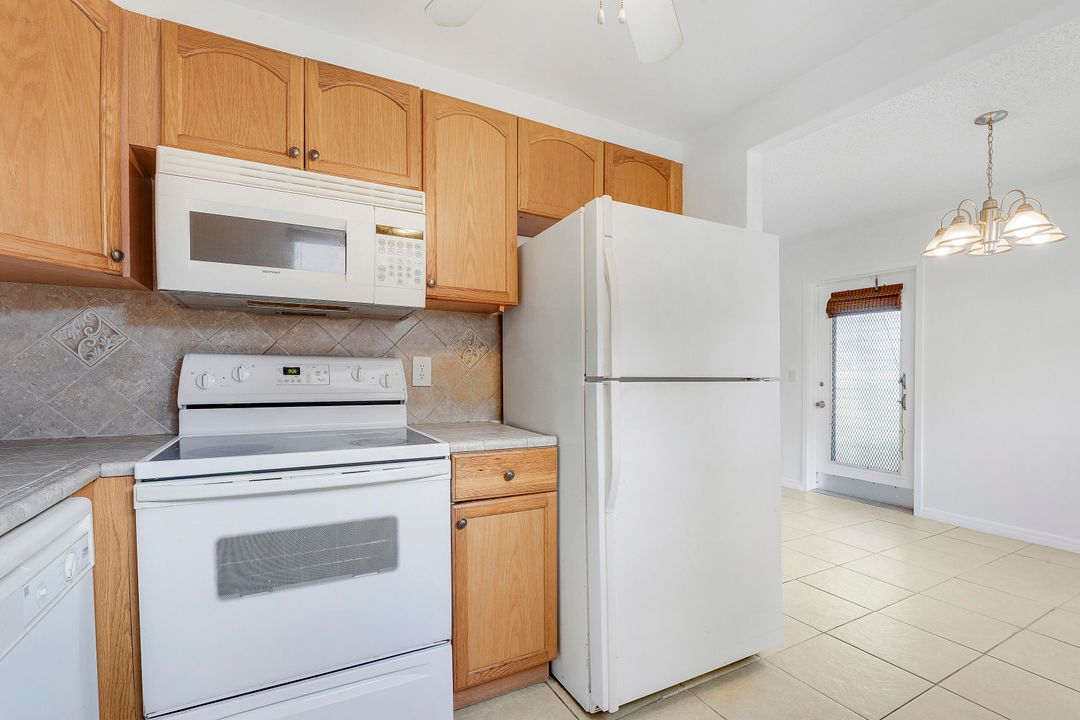 En Venta: $89,000 (2 camas, 2 baños, 880 Pies cuadrados)