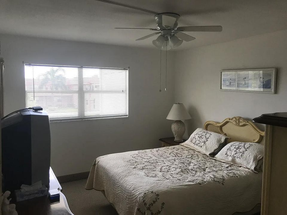 For Rent: $1,650 (2 beds, 2 baths, 883 Square Feet)