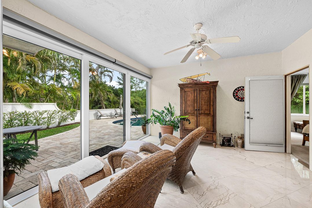 Activo con contrato: $2,375,000 (3 camas, 3 baños, 2122 Pies cuadrados)