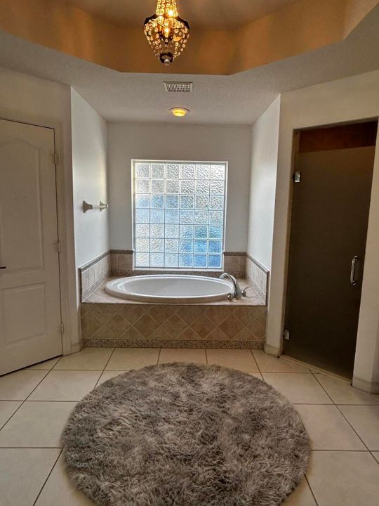 待售: $415,000 (3 贝兹, 2 浴室, 2308 平方英尺)