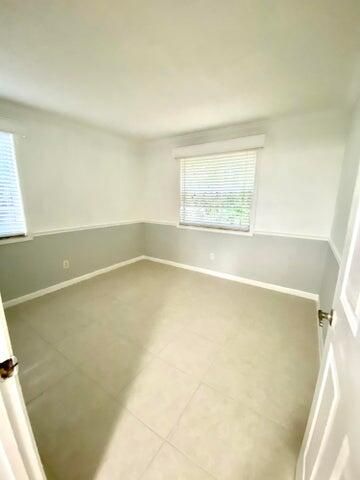 出租: $2,350 (3 贝兹, 2 浴室, 1076 平方英尺)