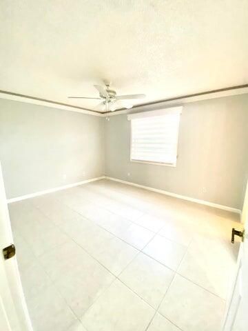 出租: $2,350 (3 贝兹, 2 浴室, 1076 平方英尺)