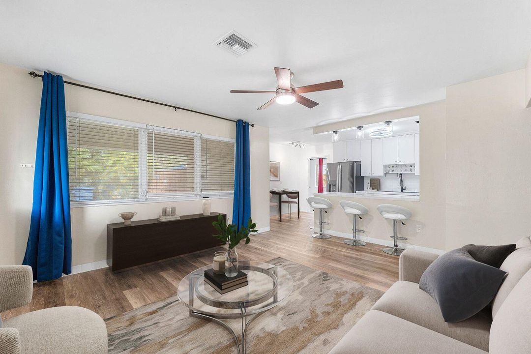 For Rent: $4,500 (3 beds, 2 baths, 1130 Square Feet)