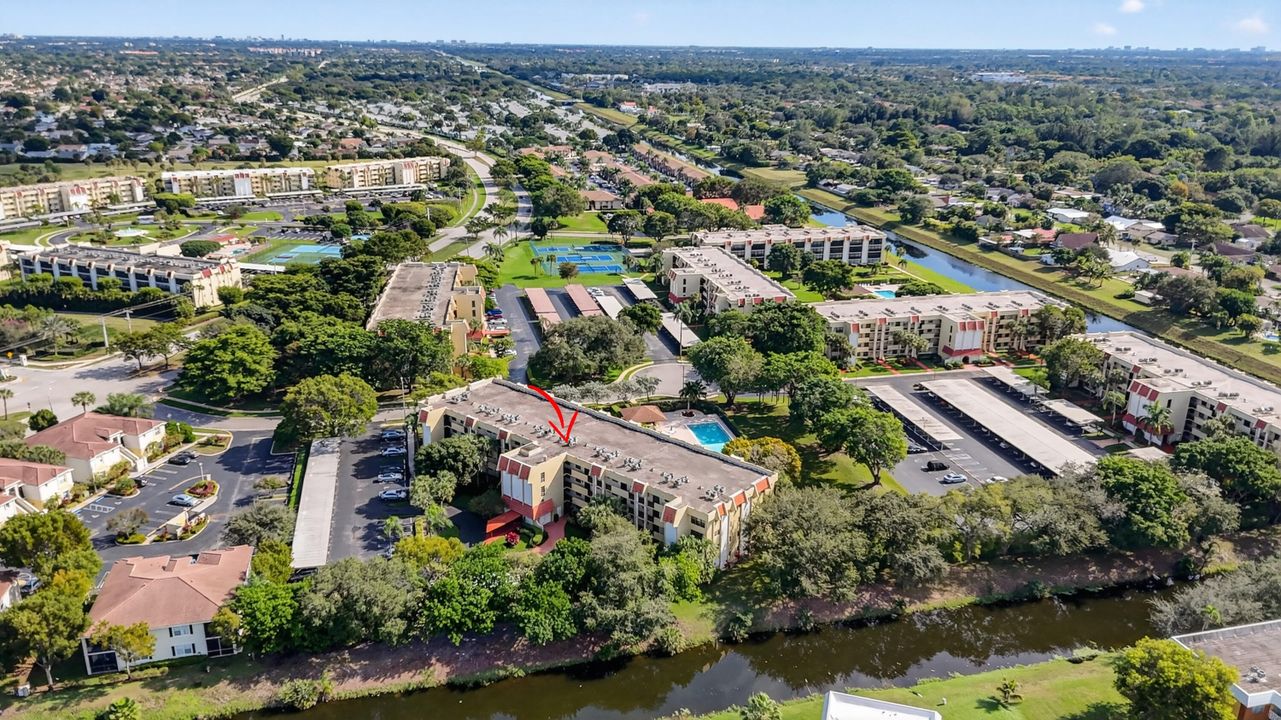 For Rent: $2,400 (2 beds, 2 baths, 1160 Square Feet)