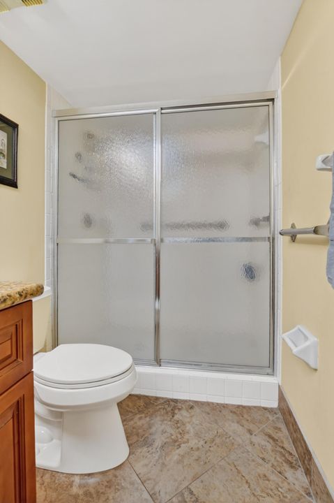 For Rent: $2,400 (2 beds, 2 baths, 1160 Square Feet)