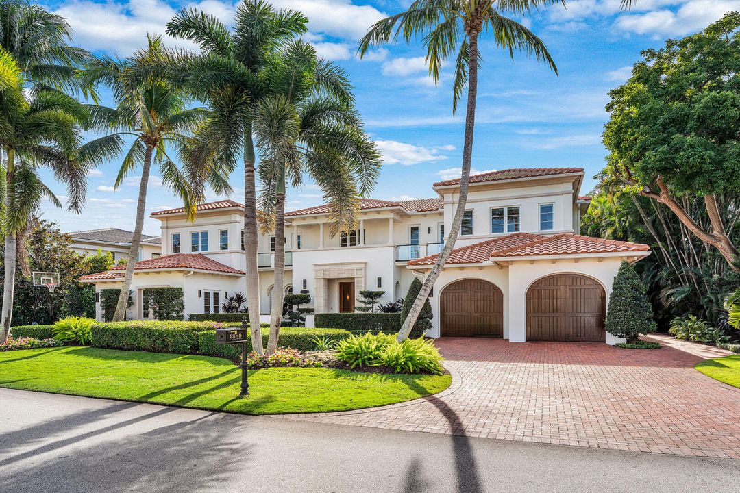 На продажу: $9,450,000 (6 спален, 7 ванн, 8190 Квадратных фут)