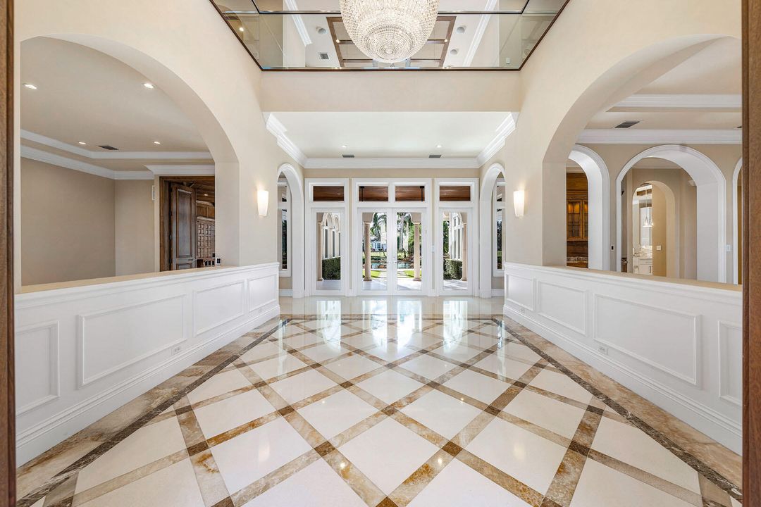 На продажу: $9,450,000 (6 спален, 7 ванн, 8190 Квадратных фут)