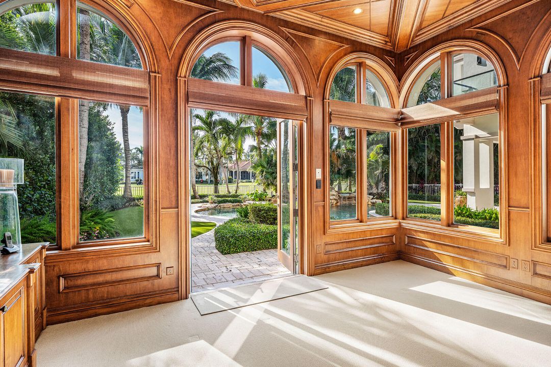 На продажу: $9,450,000 (6 спален, 7 ванн, 8190 Квадратных фут)