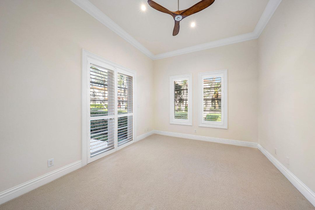 На продажу: $9,450,000 (6 спален, 7 ванн, 8190 Квадратных фут)