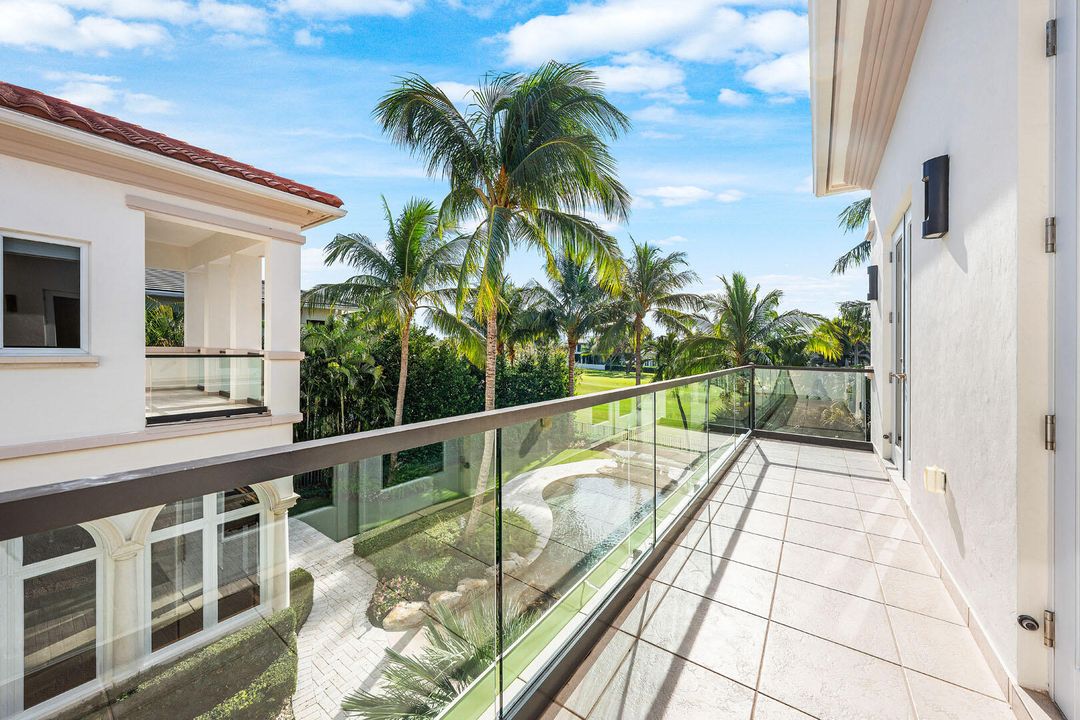 На продажу: $9,450,000 (6 спален, 7 ванн, 8190 Квадратных фут)