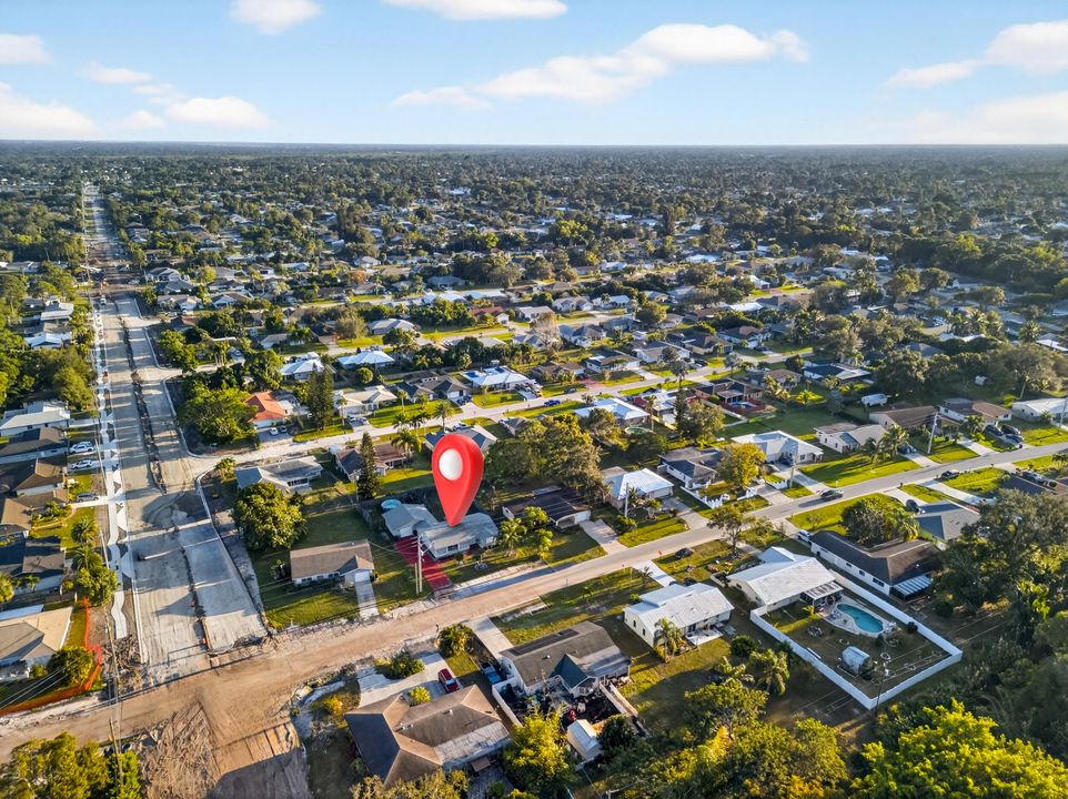 En Venta: $425,000 (4 camas, 30 baños, 1900 Pies cuadrados)