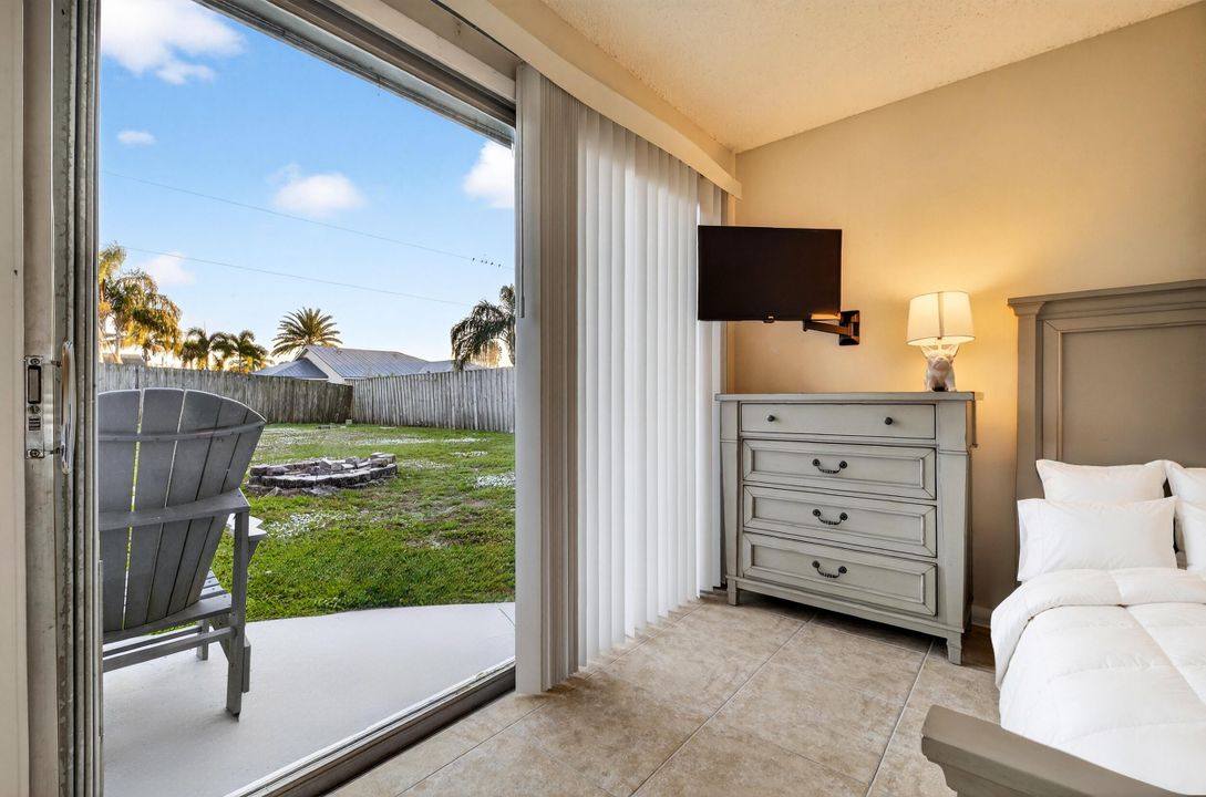 En Venta: $425,000 (4 camas, 30 baños, 1900 Pies cuadrados)