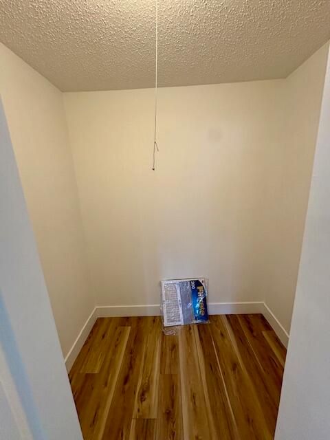 For Rent: $2,500 (2 beds, 2 baths, 1417 Square Feet)