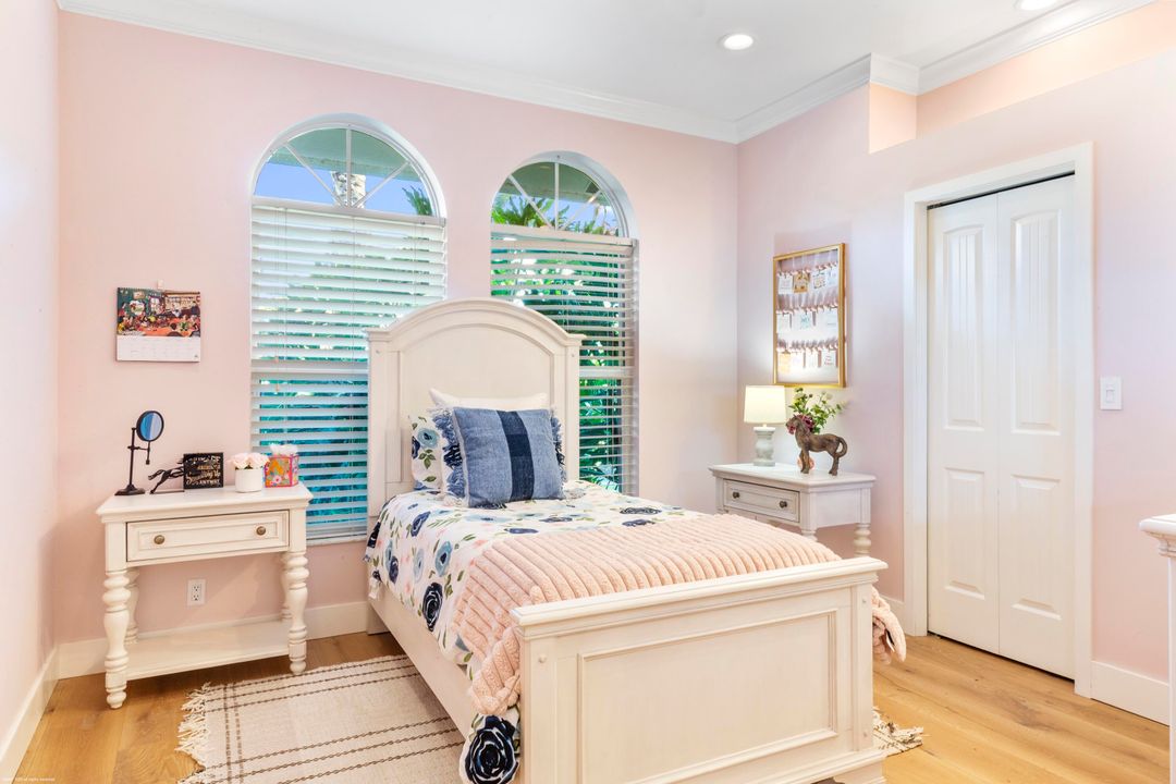 For Rent: $12,500 (4 beds, 3 baths, 3010 Square Feet)