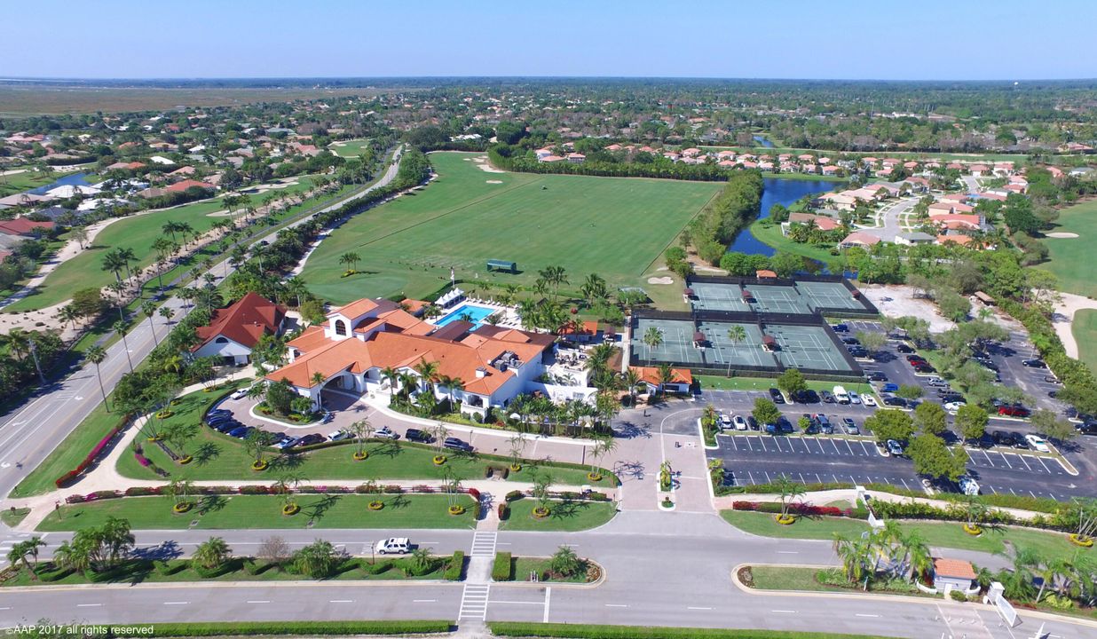 For Rent: $12,500 (4 beds, 3 baths, 3010 Square Feet)