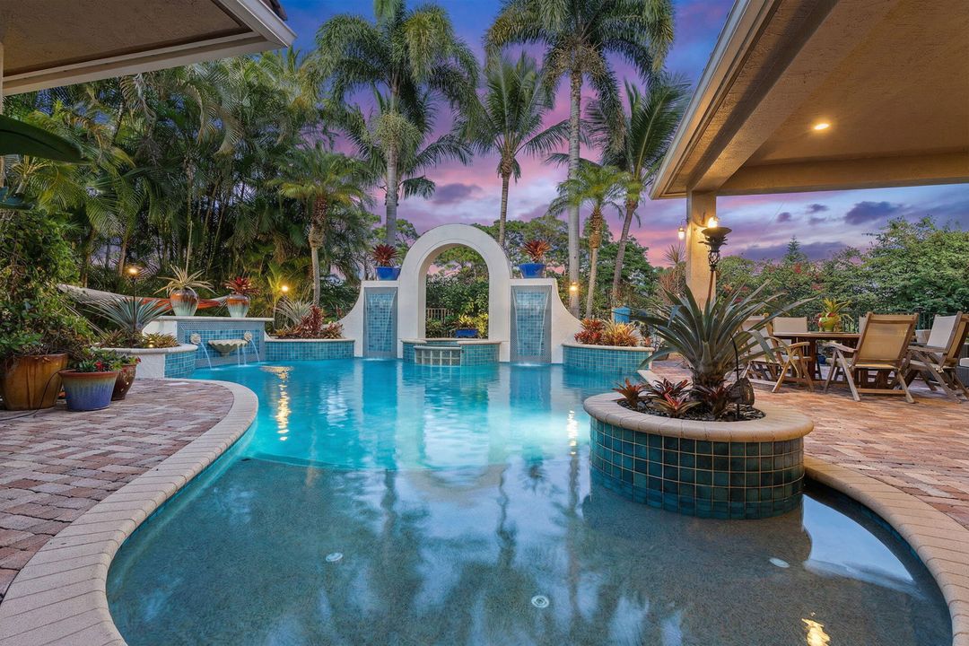 For Sale: $1,450,000 (4 beds, 3 baths, 3629 Square Feet)