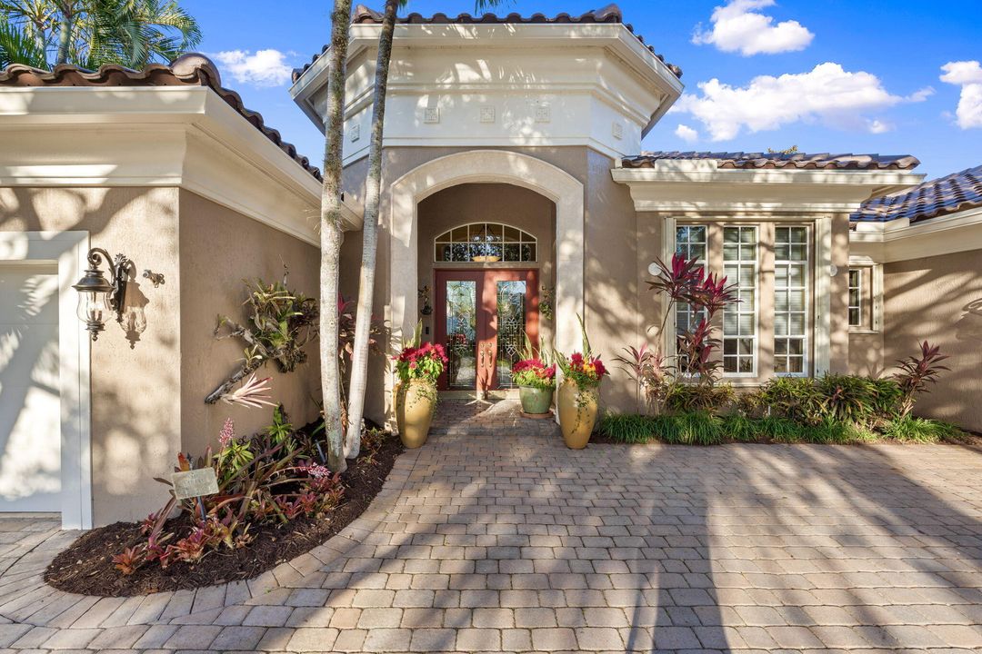 For Sale: $1,450,000 (4 beds, 3 baths, 3629 Square Feet)