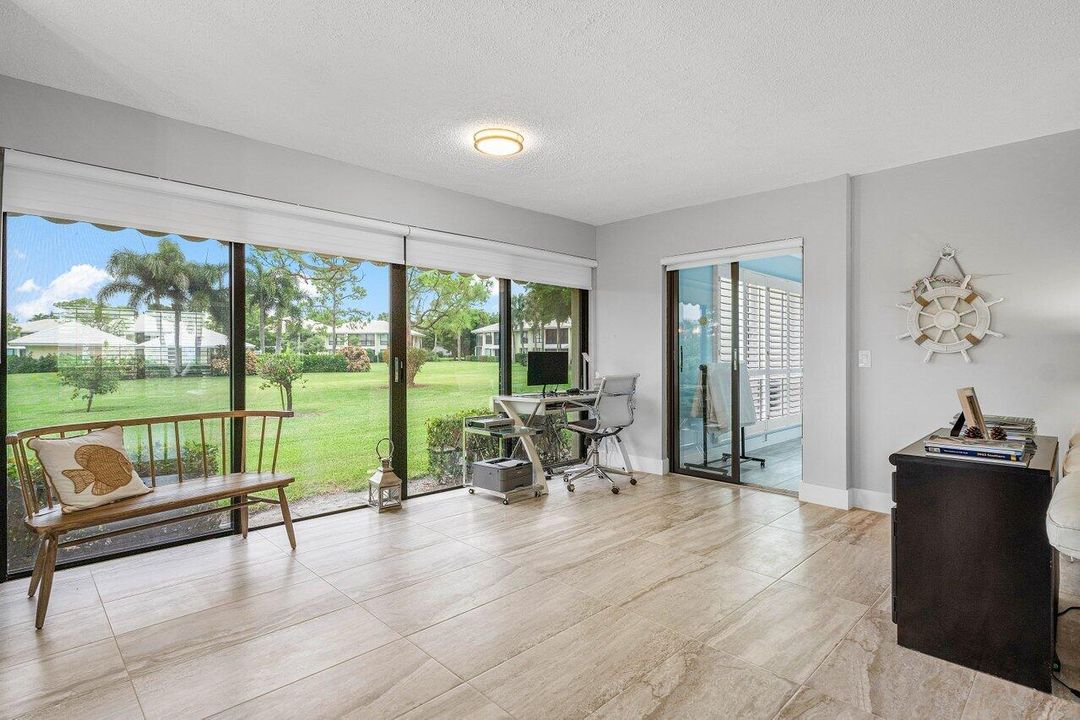 待售: $660,000 (2 贝兹, 2 浴室, 1737 平方英尺)