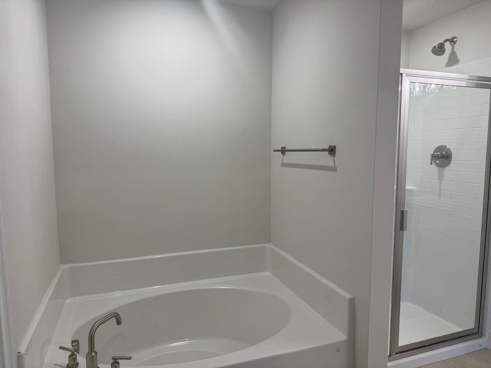 待售: $316,772 (3 贝兹, 2 浴室, 1776 平方英尺)