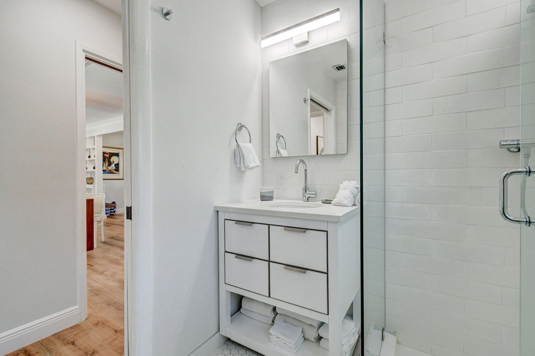 For Rent: $7,000 (3 beds, 2 baths, 1364 Square Feet)