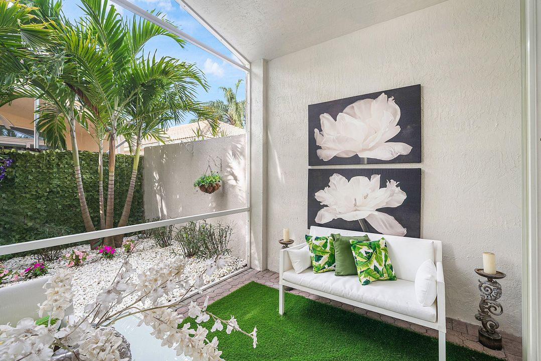 待售: $570,000 (2 贝兹, 2 浴室, 1936 平方英尺)