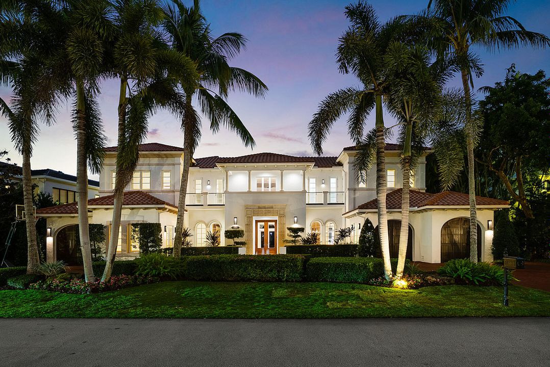 На продажу: $9,450,000 (6 спален, 7 ванн, 8190 Квадратных фут)