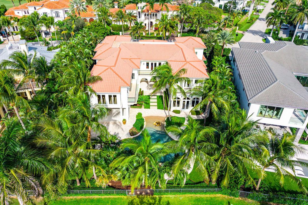 На продажу: $9,450,000 (6 спален, 7 ванн, 8190 Квадратных фут)