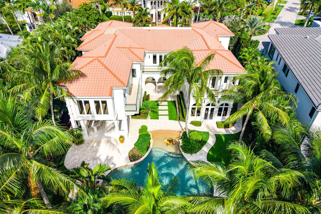 На продажу: $9,450,000 (6 спален, 7 ванн, 8190 Квадратных фут)