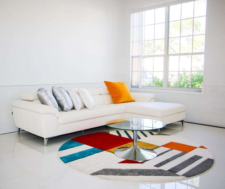 For Rent: $5,000 (3 beds, 2 baths, 1408 Square Feet)