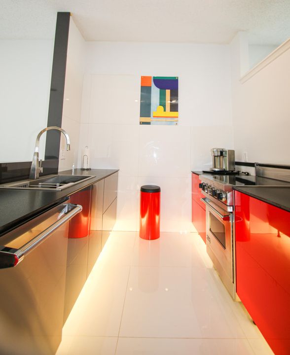 For Rent: $5,000 (3 beds, 2 baths, 1408 Square Feet)