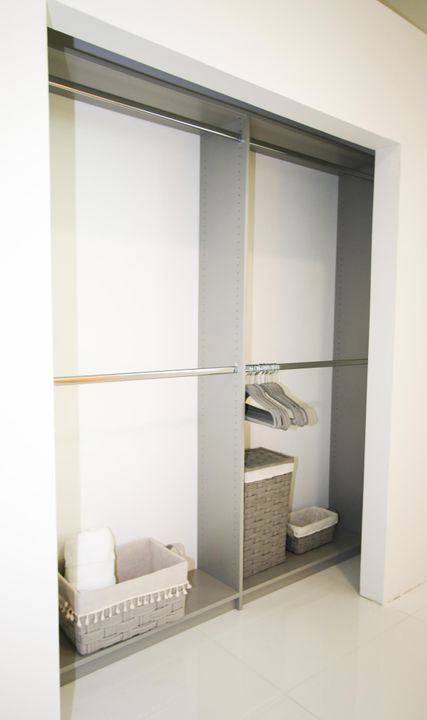 For Rent: $5,000 (3 beds, 2 baths, 1408 Square Feet)